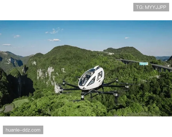 航空运动与低空旅游成为产业融合新突破口 开拓消费新空间。